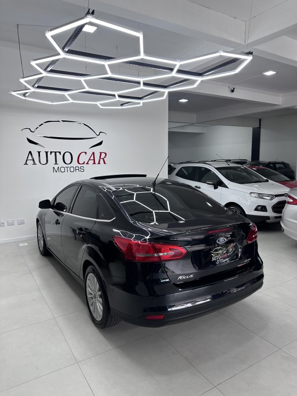 FOCUS 2.0 TITANIUM PLUS SEDAN 16V FLEX 4P AUTOMÁTICO - 2016 - CAXIAS DO SUL