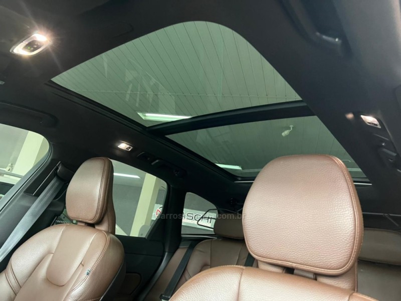 XC60 2.0 T5 MOMENTUM GASOLINA 4P AUTOMÁTICO - 2021 - CAXIAS DO SUL