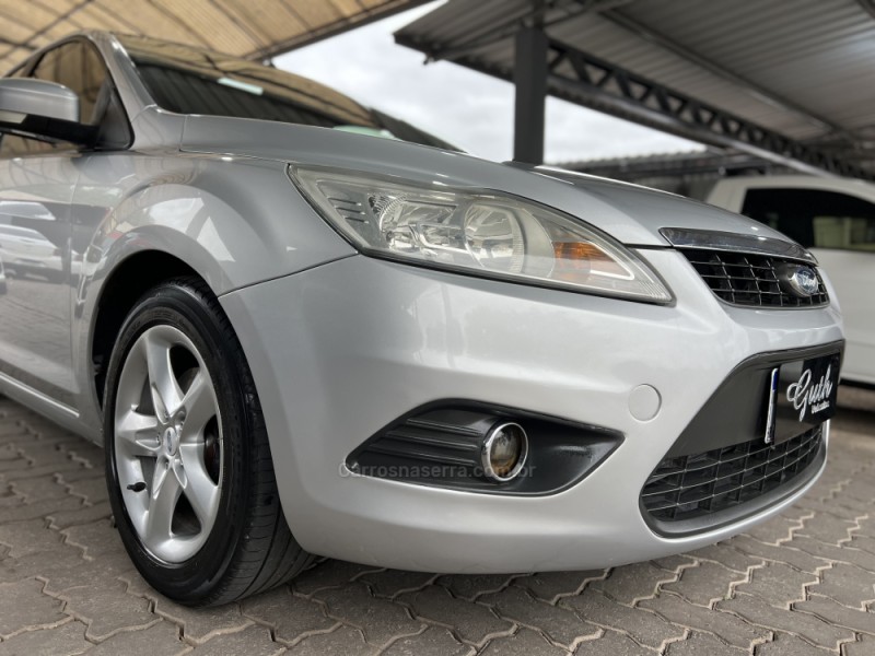 FOCUS 2.0 GHIA 16V FLEX 4P AUTOMÁTICO - 2009 - BOM PRINCíPIO