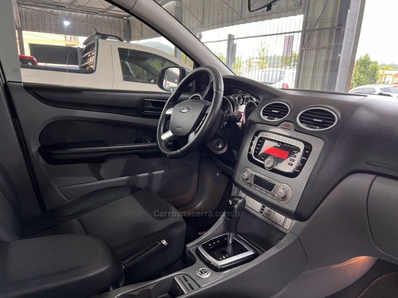 FOCUS 2.0 GHIA 16V FLEX 4P AUTOMÁTICO - 2009 - BOM PRINCíPIO