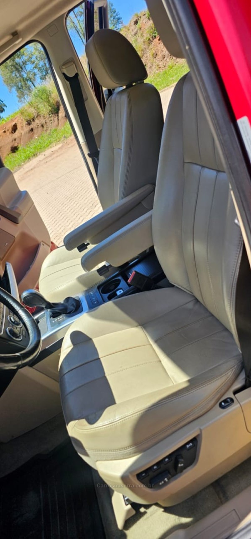 FREELANDER 2 2.0 DYNAMIC SI4 16V GASOLINA 4P AUTOMÁTICO - 2013 - IVOTI