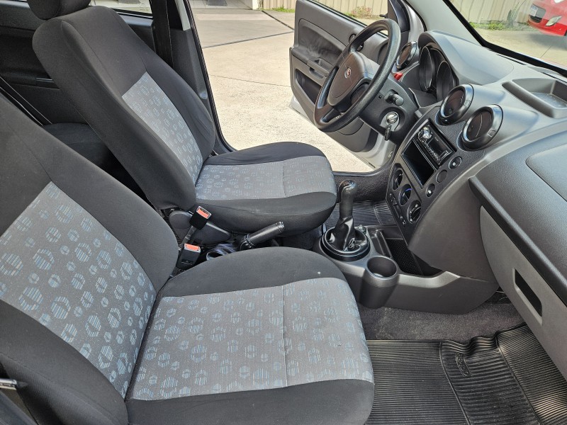 FIESTA 1.0 MPI PERSONNALITÉ 8V FLEX 4P MANUAL - 2012 - CAXIAS DO SUL