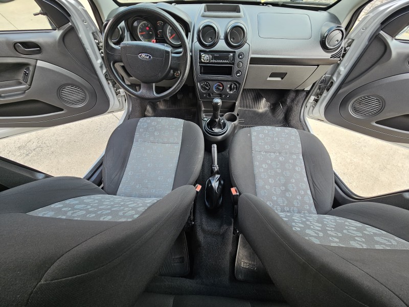 FIESTA 1.0 MPI PERSONNALITÉ 8V FLEX 4P MANUAL - 2012 - CAXIAS DO SUL