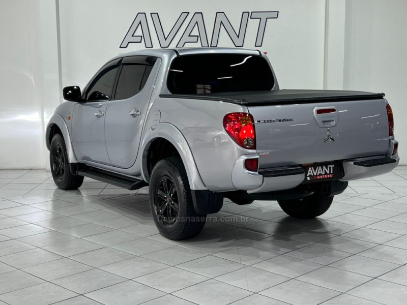 L200 TRITON 3.2 HPE 4X4 CD 16V TURBO INTERCOOLER DIESEL 4P AUTOMÁTICO - 2009 - NOVO HAMBURGO