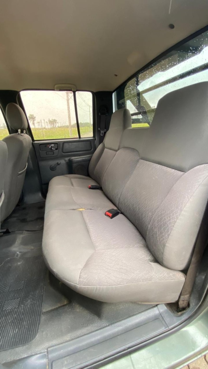 S10 2.4 ADVANTAGE 4X2 CD 8V FLEX 4P MANUAL - 2011 - IVOTI