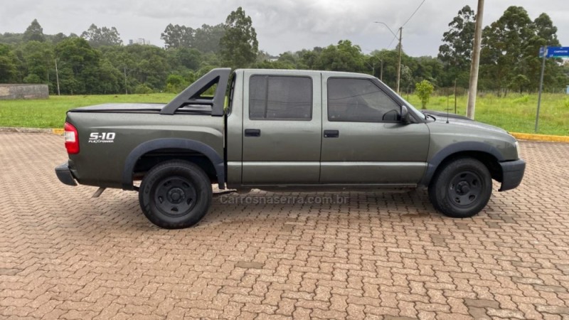 S10 2.4 ADVANTAGE 4X2 CD 8V FLEX 4P MANUAL - 2011 - IVOTI