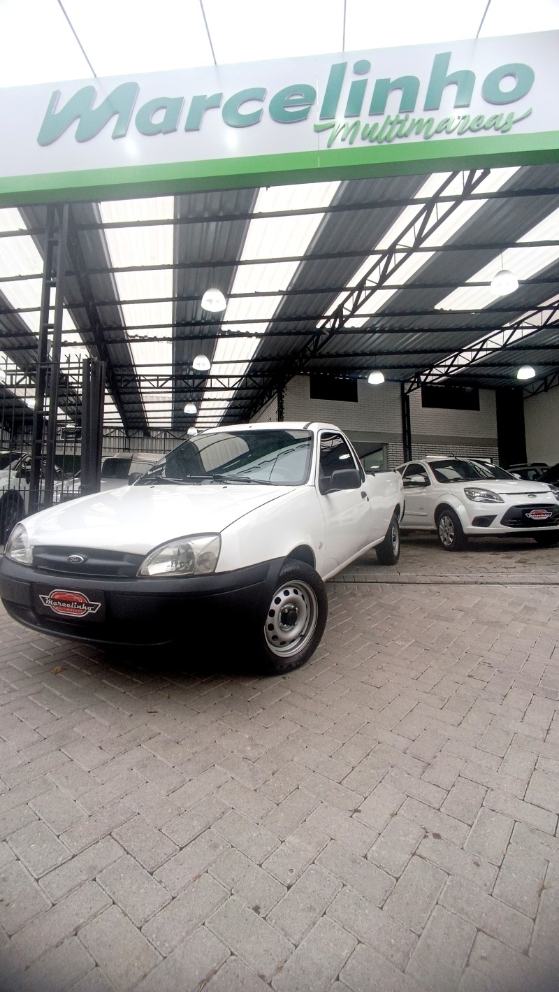 COURIER 1.6 MPI L 8V FLEX 2P MANUAL - 2012 - CAXIAS DO SUL