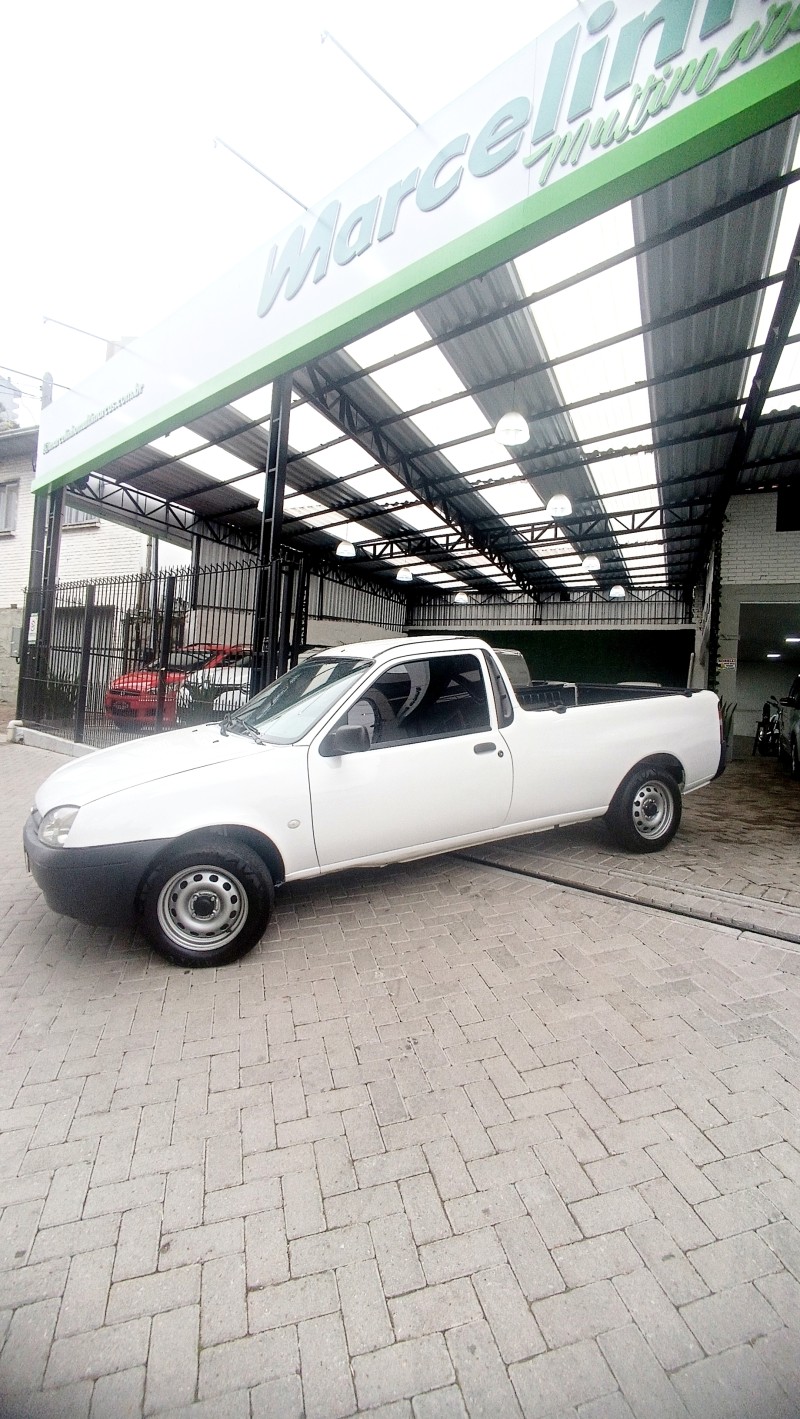 COURIER 1.6 MPI L 8V FLEX 2P MANUAL - 2012 - CAXIAS DO SUL