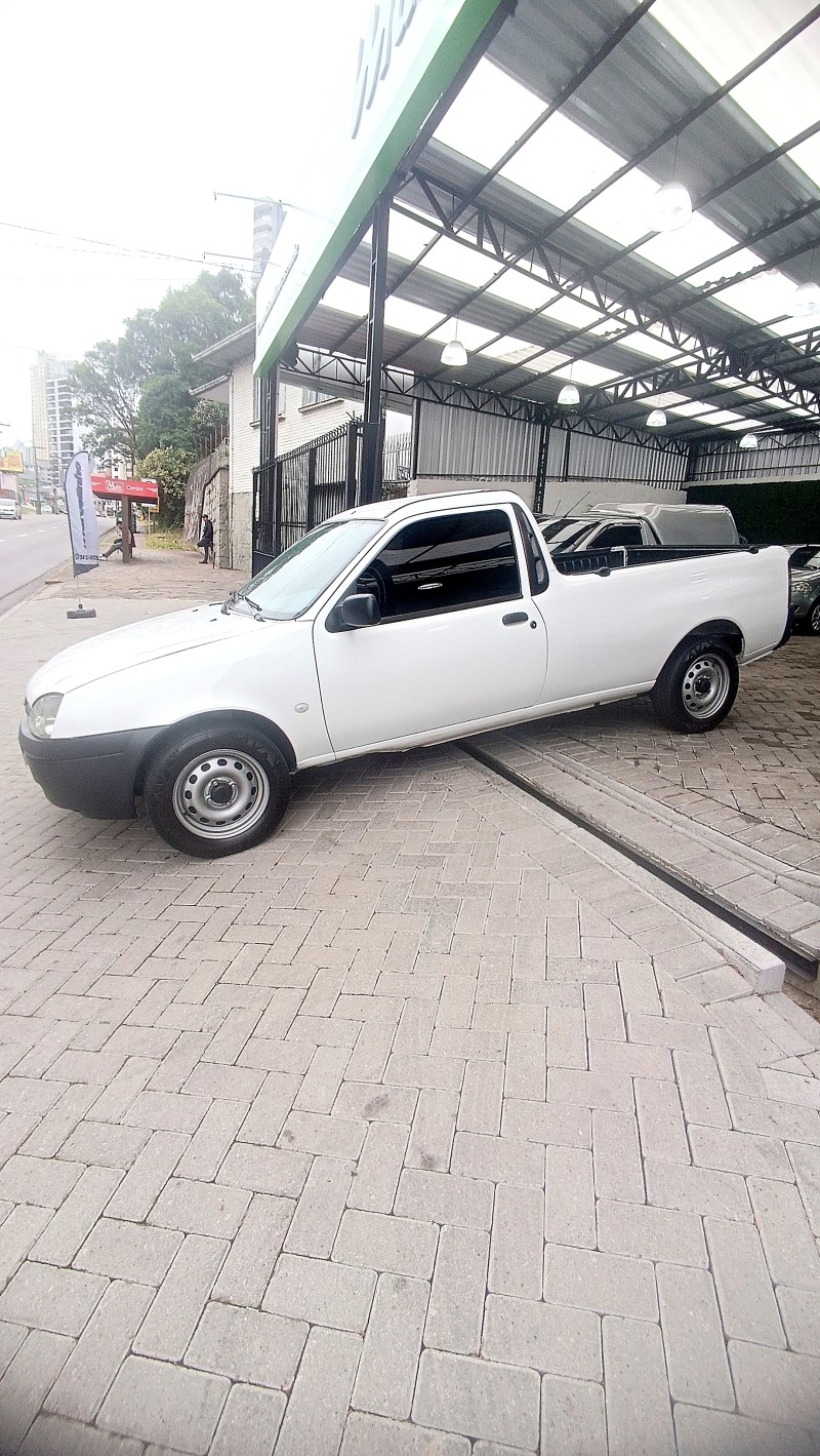 COURIER 1.6 MPI L 8V FLEX 2P MANUAL - 2012 - CAXIAS DO SUL