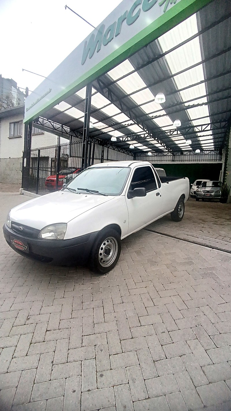 COURIER 1.6 MPI L 8V FLEX 2P MANUAL - 2012 - CAXIAS DO SUL