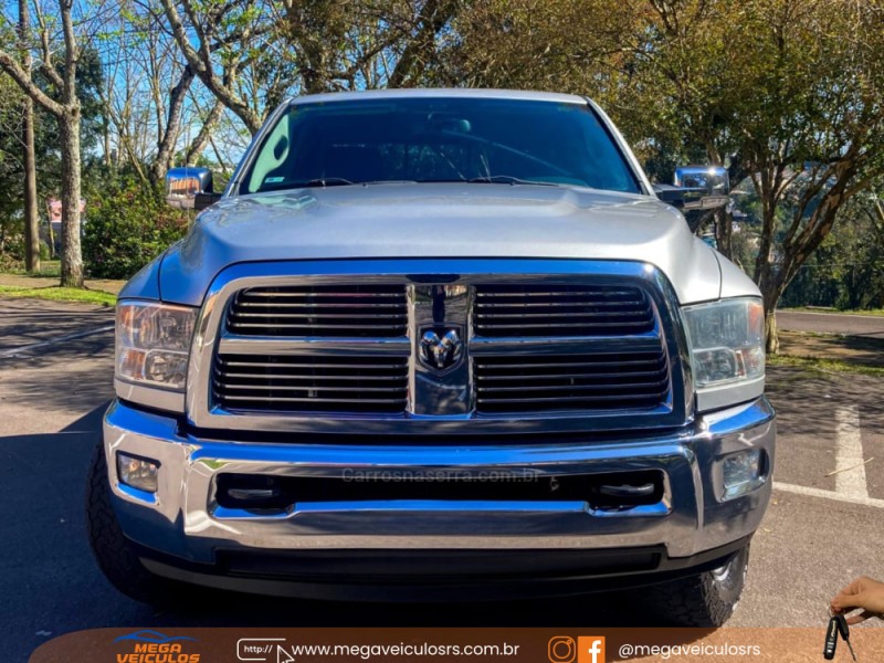 2500 LARAMIE 6.7 CD 4X4 TDI DIESEL 4P AUTOMÁTICA - 2012 - BENTO GONçALVES