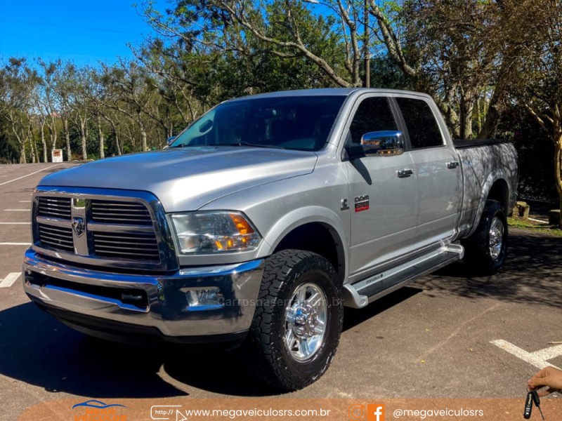 2500 laramie 6.7 cd 4x4 tdi diesel 4p automatica 2012 bento goncalves
