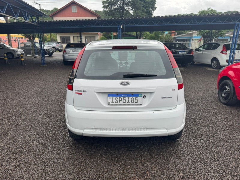 FIESTA 1.6 MPI CLASS HATCH 8V FLEX 4P MANUAL - 2012 - IGREJINHA