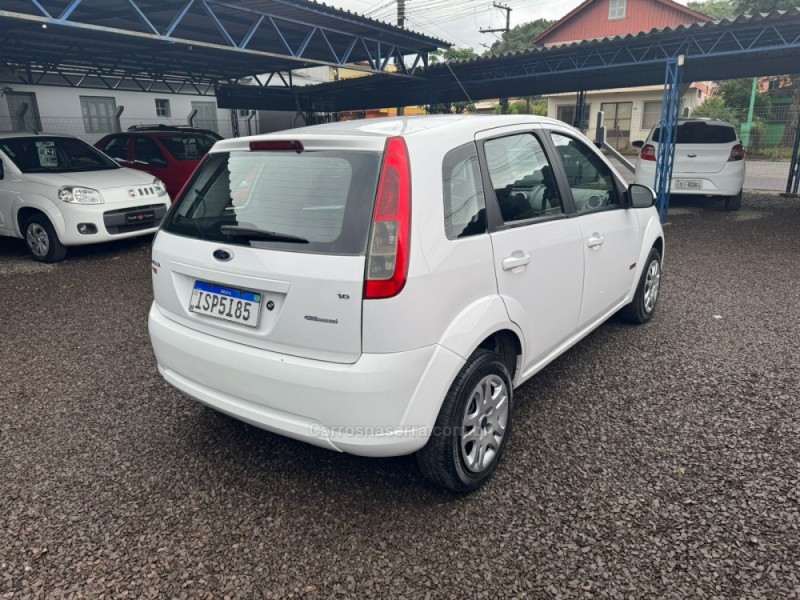 FIESTA 1.6 MPI CLASS HATCH 8V FLEX 4P MANUAL - 2012 - IGREJINHA
