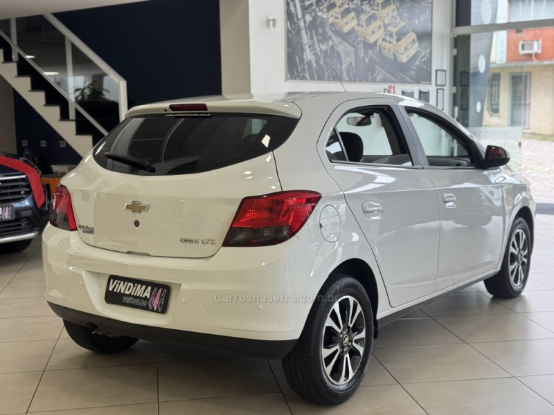 ONIX 1.4 MPFI LTZ 8V FLEX 4P AUTOMÁTICO - 2015 - FLORES DA CUNHA
