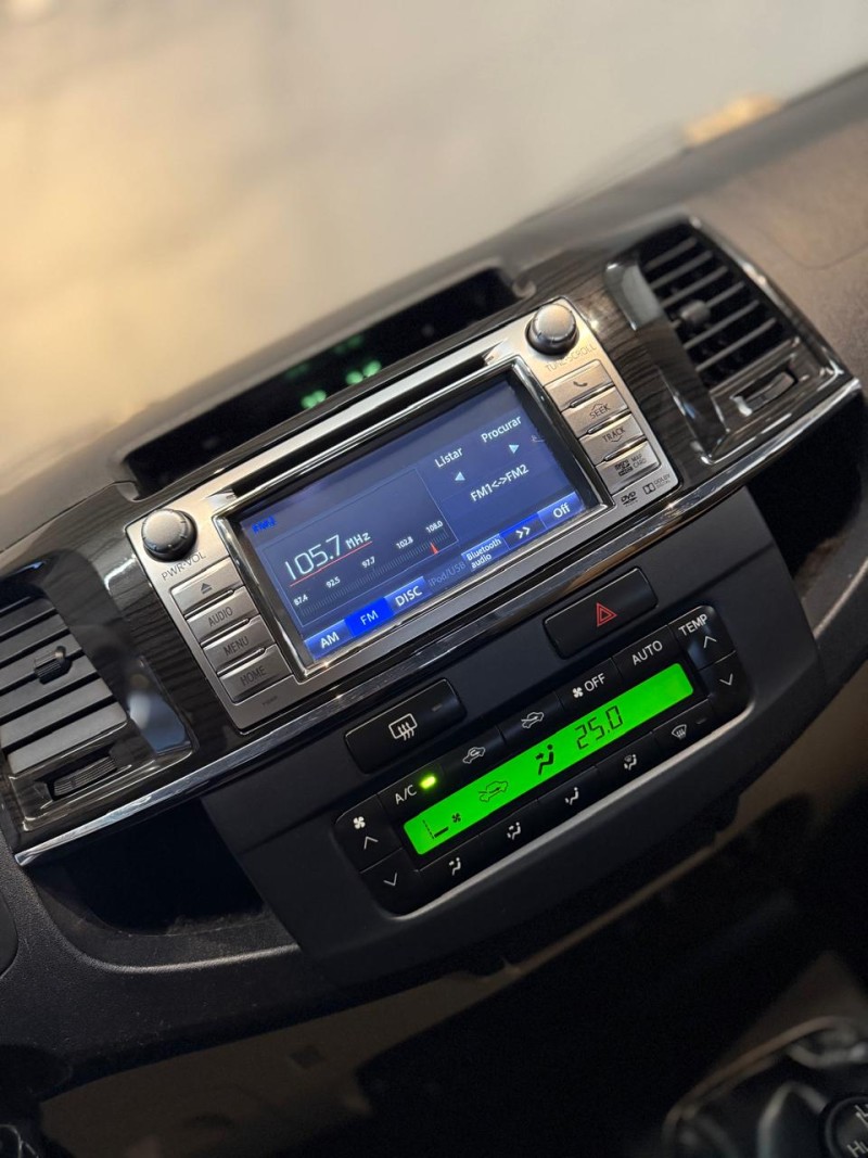 HILUX SW4 3.0 SRV 4X4 16V TURBO INTERCOOLER DIESEL 4P AUTOMÁTICO - 2014 - CAXIAS DO SUL