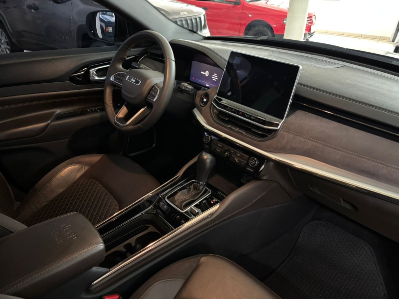 COMMANDER 2.0 OVERLAND T380 16V 4X4 TURBO DIESEL 4P AUTOMÁTICO - 2022 - NOVA PETRóPOLIS