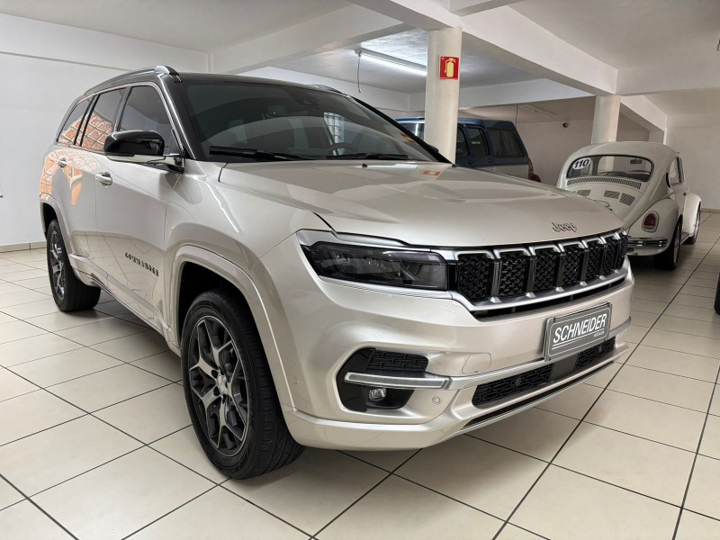 commander 2.0 overland t380 16v 4x4 turbo diesel 4p automatico 2022 nova petropolis