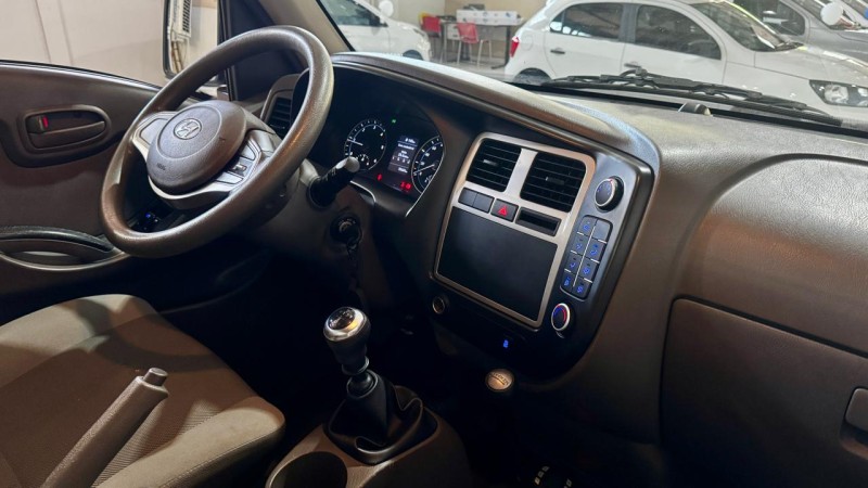 HR 2.5 4WD HDB BAU 4X4 8V TURBO INTERCOOLER DIESEL 2P MANUAL - 2024 - ESTâNCIA VELHA