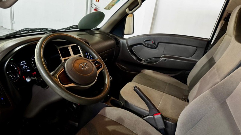 HR 2.5 4WD HDB BAU 4X4 8V TURBO INTERCOOLER DIESEL 2P MANUAL - 2024 - ESTâNCIA VELHA