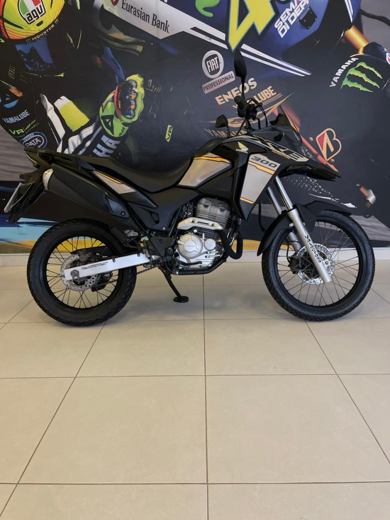 xre 300 adventure abs 2023 passo fundo