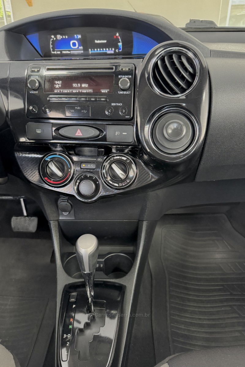 ETIOS 1.5 XS SEDAN 16V FLEX 4P AUTOMÁTICO - 2017 - VILA FLORES