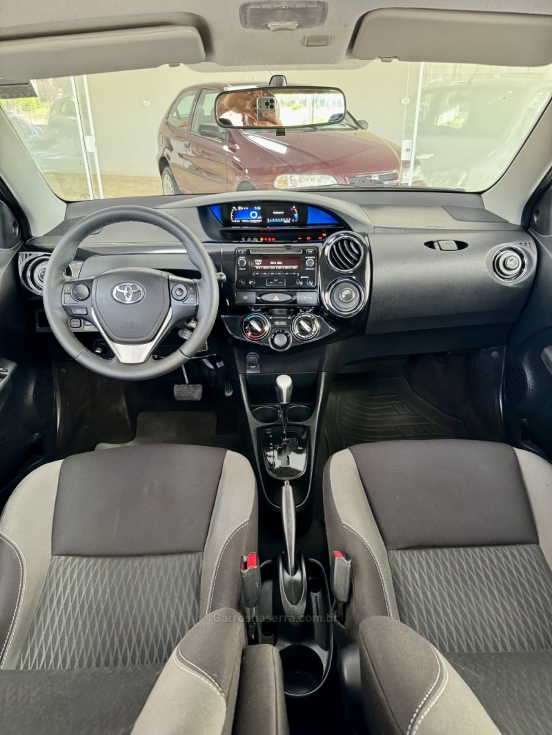 ETIOS 1.5 XS SEDAN 16V FLEX 4P AUTOMÁTICO - 2017 - VILA FLORES