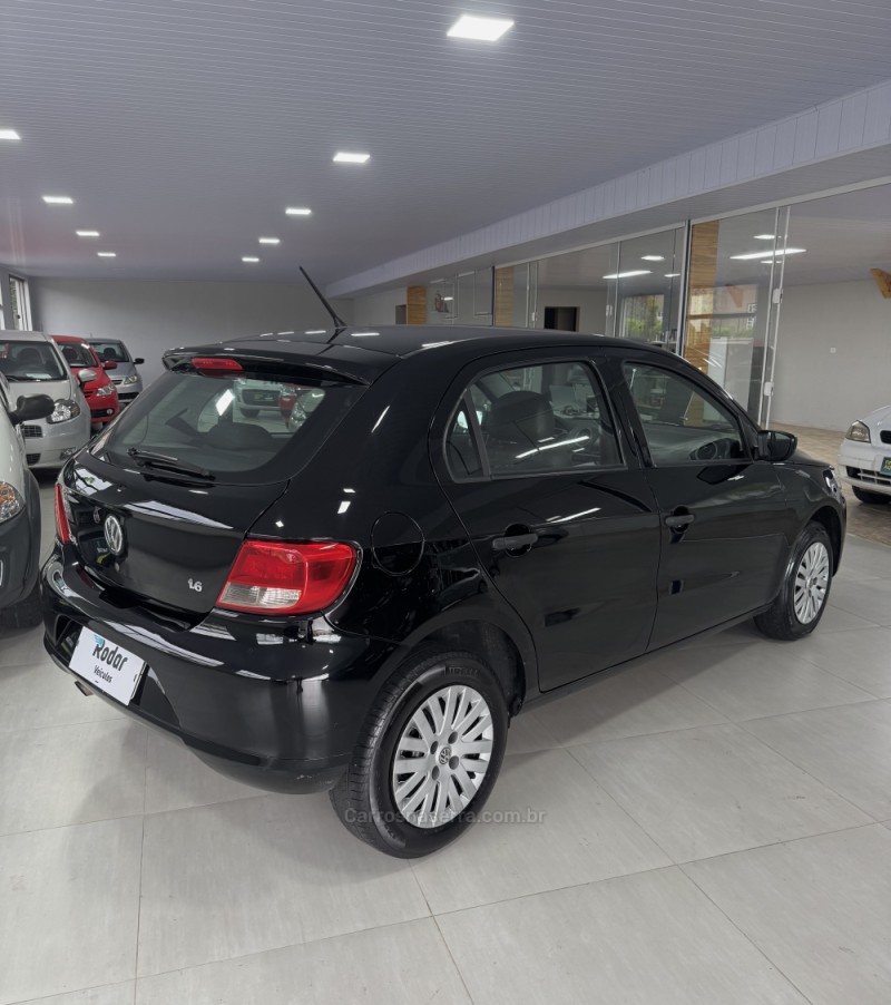 GOL 1.6 MI 8V FLEX 4P MANUAL G.V - 2011 - VILA FLORES