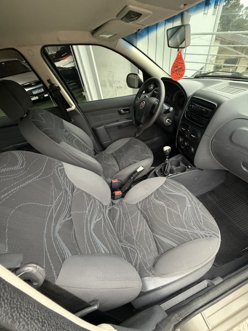 SIENA  - 2013 - CAXIAS DO SUL