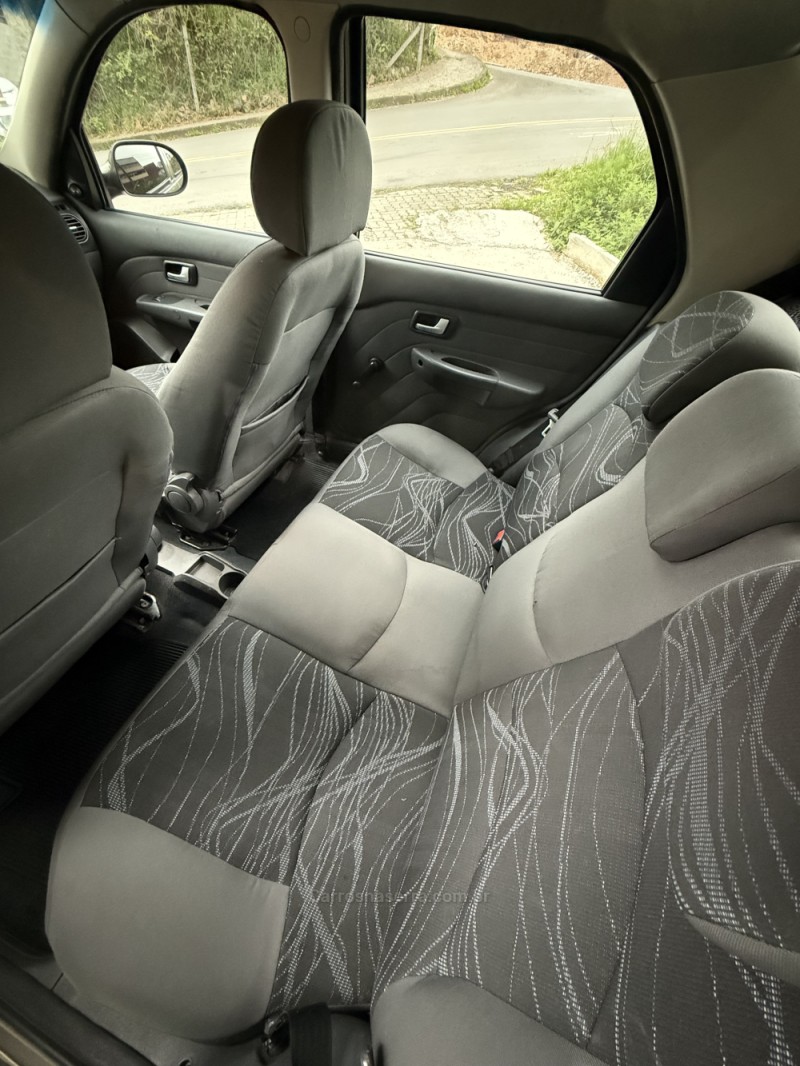 SIENA  - 2013 - CAXIAS DO SUL