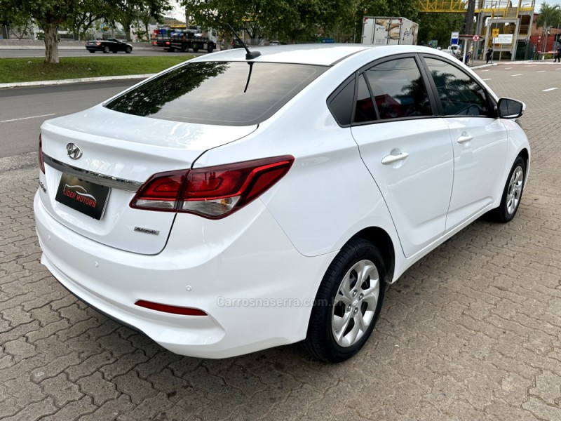 HB20S 1.6 COMFORT STYLE 16V FLEX 4P AUTOMÁTICO - 2019 - ESTâNCIA VELHA