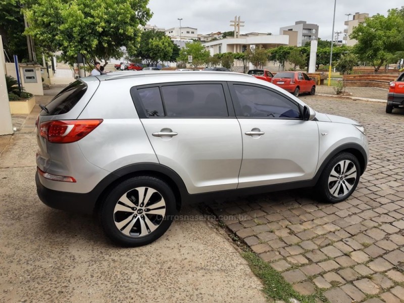 SPORTAGE 2.0 LX 4X2 16V GASOLINA 4P AUTOMÁTICO - 2011 - GUAPORé