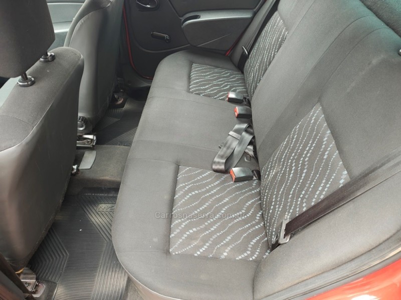 LOGAN 1.0 AUTHENTIQUE 16V FLEX 4P MANUAL - 2012 - GUAPORé