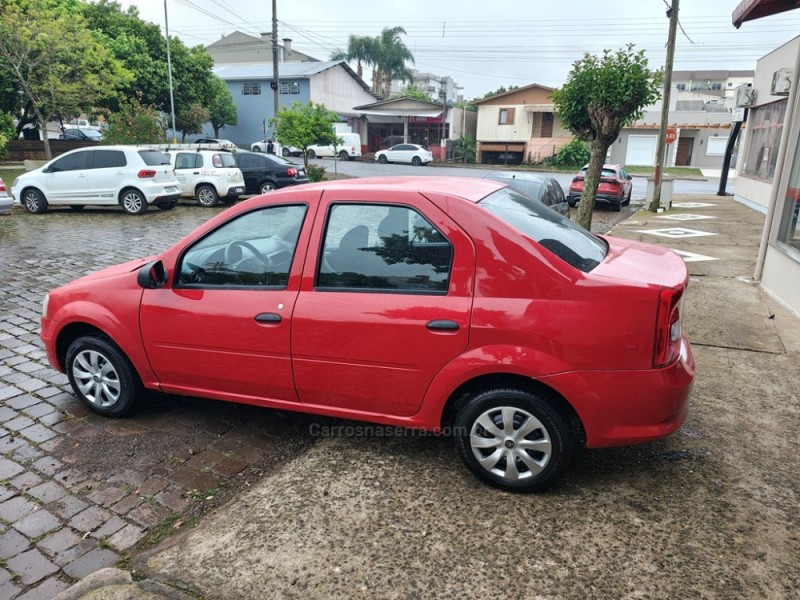 LOGAN 1.0 AUTHENTIQUE 16V FLEX 4P MANUAL - 2012 - GUAPORé