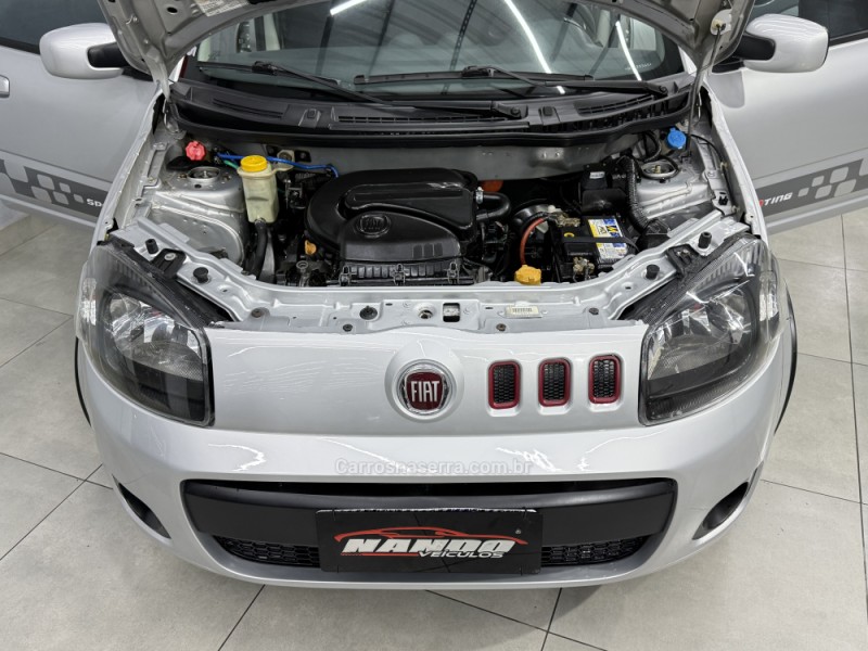 UNO 1.4 EVO SPORTING 8V FLEX 4P MANUAL - 2011 - SAPIRANGA