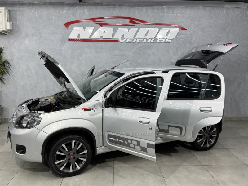 UNO 1.4 EVO SPORTING 8V FLEX 4P MANUAL - 2011 - SAPIRANGA