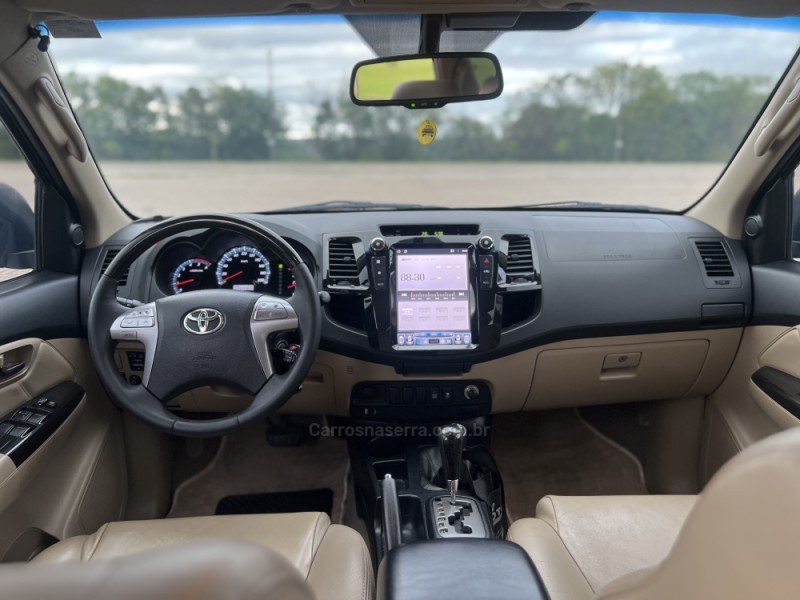 HILUX SW4 3.0 SRV 4X4 CD 16V TURBO INTERCOOLER DIESEL 4P AUTOMÁTICO - 2015 - ANTôNIO PRADO