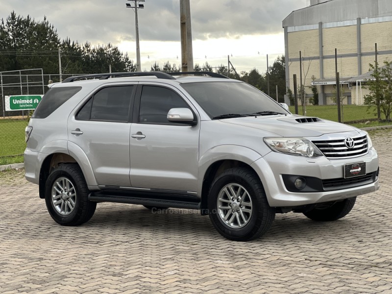 HILUX SW4 3.0 SRV 4X4 CD 16V TURBO INTERCOOLER DIESEL 4P AUTOMÁTICO - 2015 - ANTôNIO PRADO