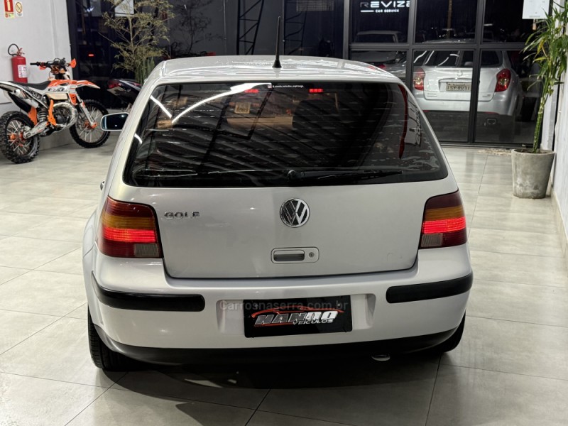GOLF 1.6 8V GASOLINA 4P MANUAL - 1999 - SAPIRANGA