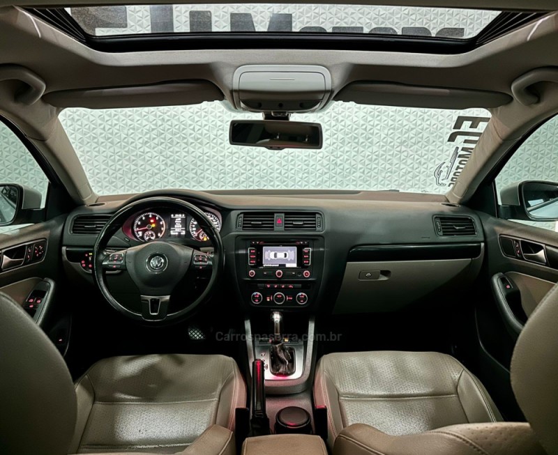JETTA 2.0 COMFORTLINE FLEX 4P TIPTRONIC - 2013 - NOVO HAMBURGO