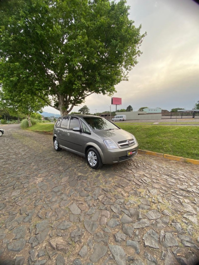 MERIVA 1.8 MPFI 8V FLEX 4P MANUAL - 2004 - DOIS IRMãOS