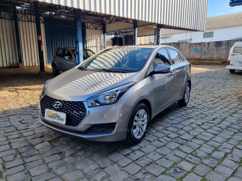 HB20S 1.0 COMFORT 12V FLEX 4P MANUAL - 2019 - VACARIA