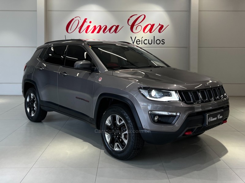 COMPASS 2.0 16V DIESEL TRAILHAWK 4X4 AUTOMÁTICO - 2018 - FLORES DA CUNHA