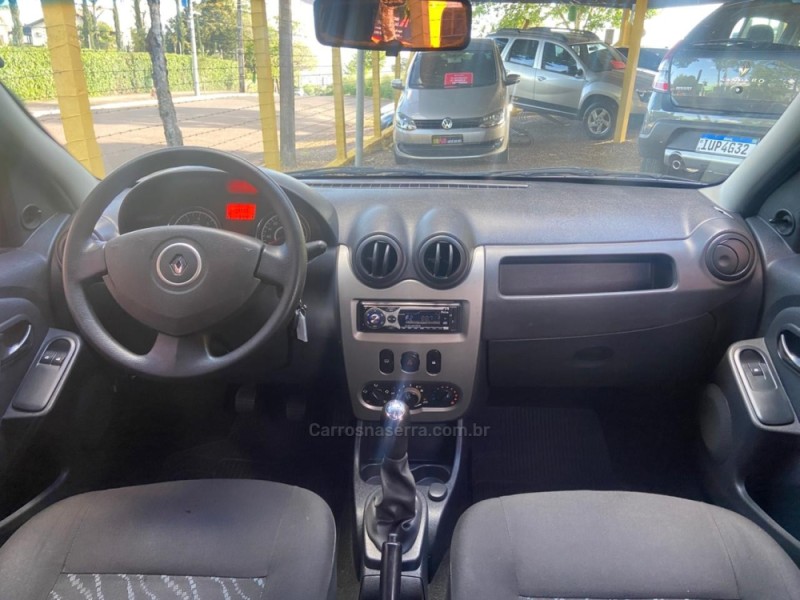 LOGAN 1.0 AUTHENTIQUE 16V FLEX 4P MANUAL - 2011 - DOIS IRMãOS