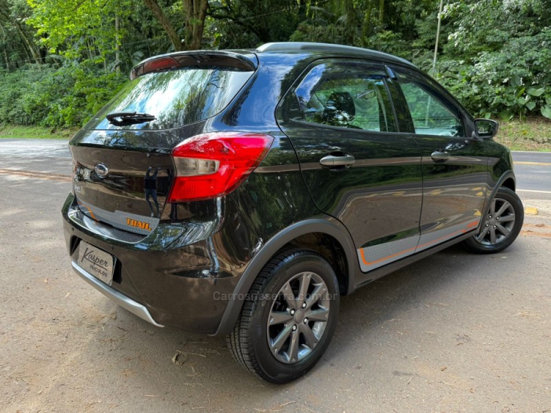 KA 1.0 TRAIL 12V FLEX 4P MANUAL - 2018 - DOIS IRMãOS