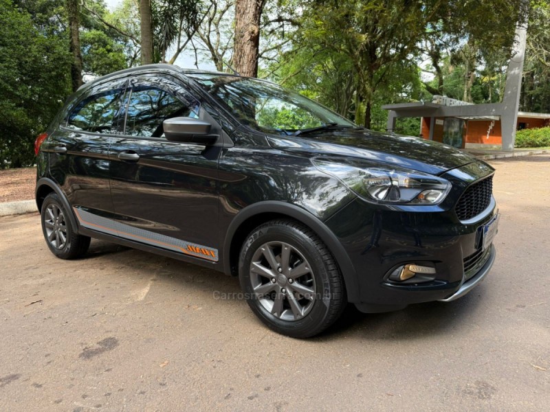 KA 1.0 TRAIL 12V FLEX 4P MANUAL - 2018 - DOIS IRMãOS