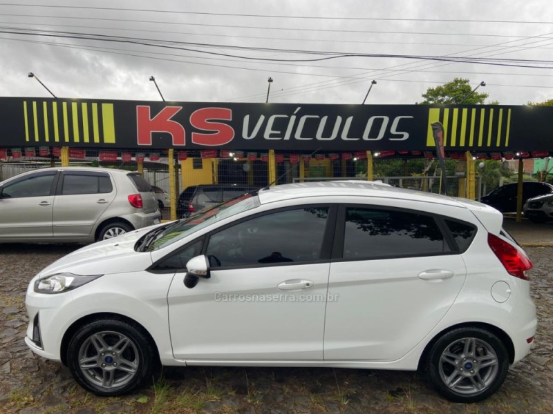 FIESTA 1.6 SEL HATCH 16V FLEX 4P MANUAL - 2019 - DOIS IRMãOS