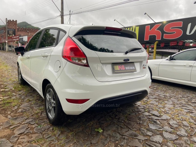 FIESTA 1.6 SEL HATCH 16V FLEX 4P MANUAL - 2019 - DOIS IRMãOS