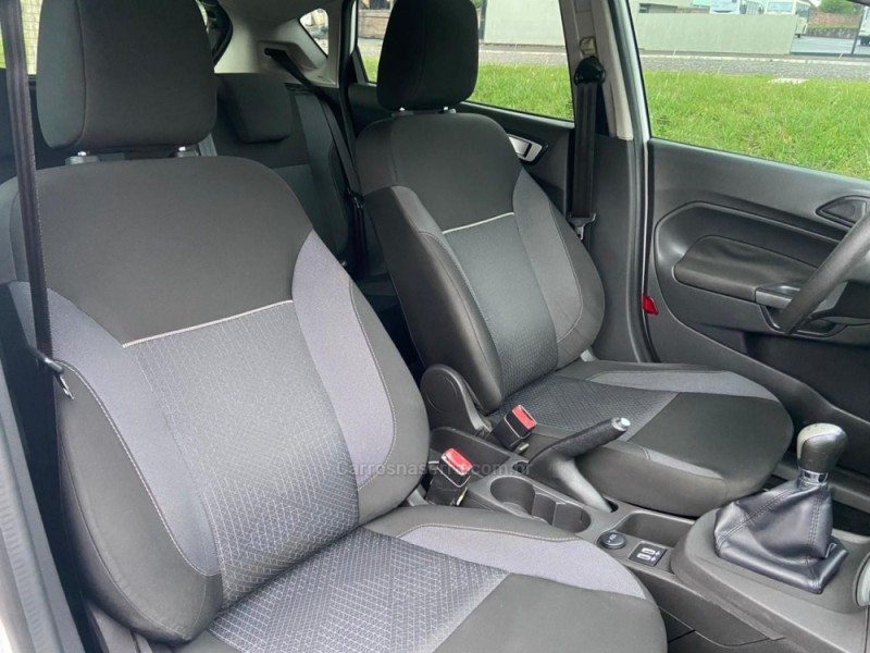 FIESTA 1.6 SEL HATCH 16V FLEX 4P MANUAL - 2019 - DOIS IRMãOS