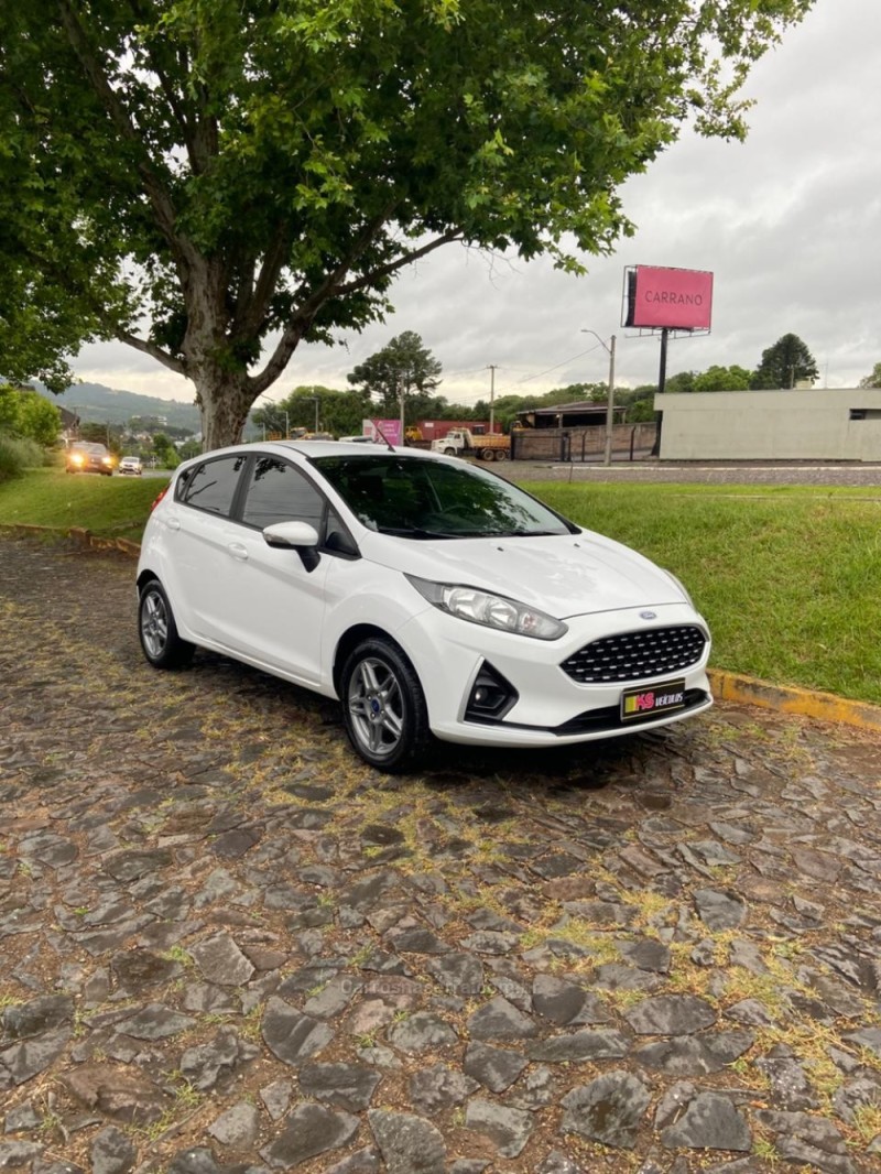 FIESTA 1.6 SEL HATCH 16V FLEX 4P MANUAL - 2019 - DOIS IRMãOS